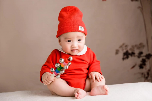 安顺怀孕肚子饿了就想吐